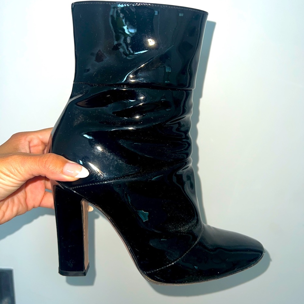 Gianvito Rossi black patent ankle boots size 37